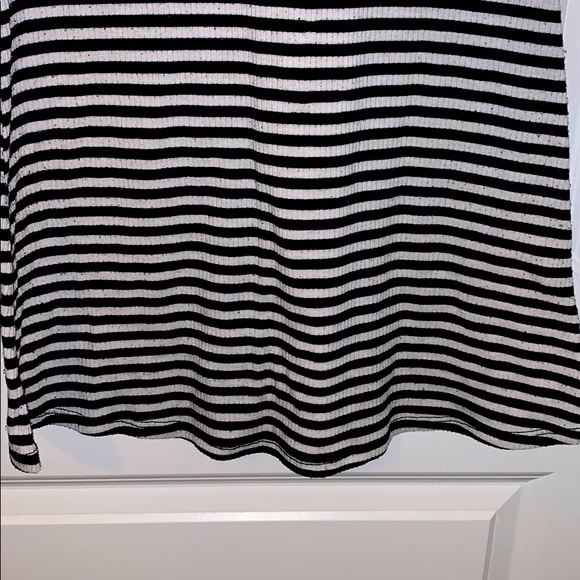 Striped fitting Acemi dress - Picture 4 of 4